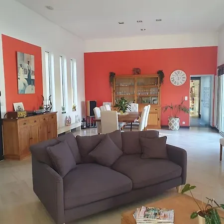 Avec Piscine Et Sur La Route Des Vins Villa