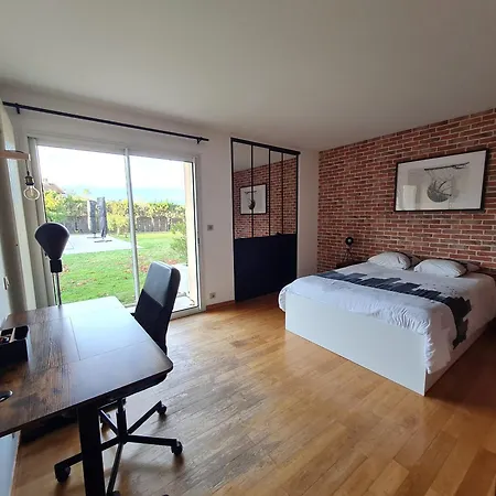 La Bredi Proche De Bordeaux Avec Piscine Et ヴィラ *